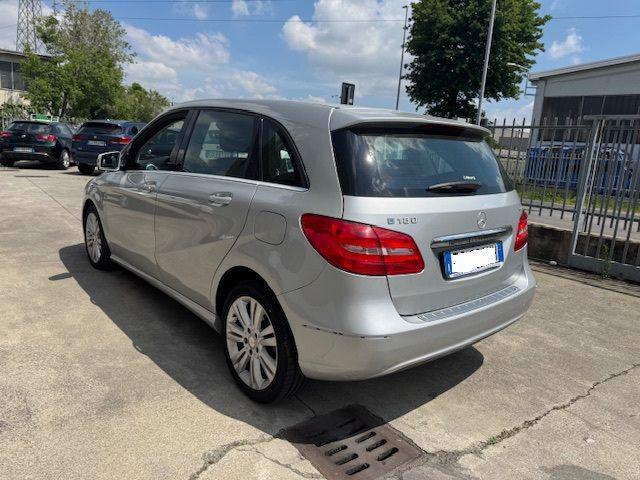 MERCEDES-BENZ B 180 CDI Executive