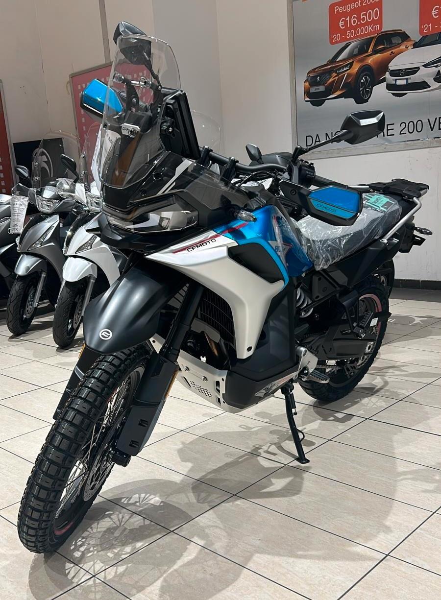 Cf Moto 800MT-X - CI TROVIAMO AL CENTRO COMMERCIALE KATANE' -