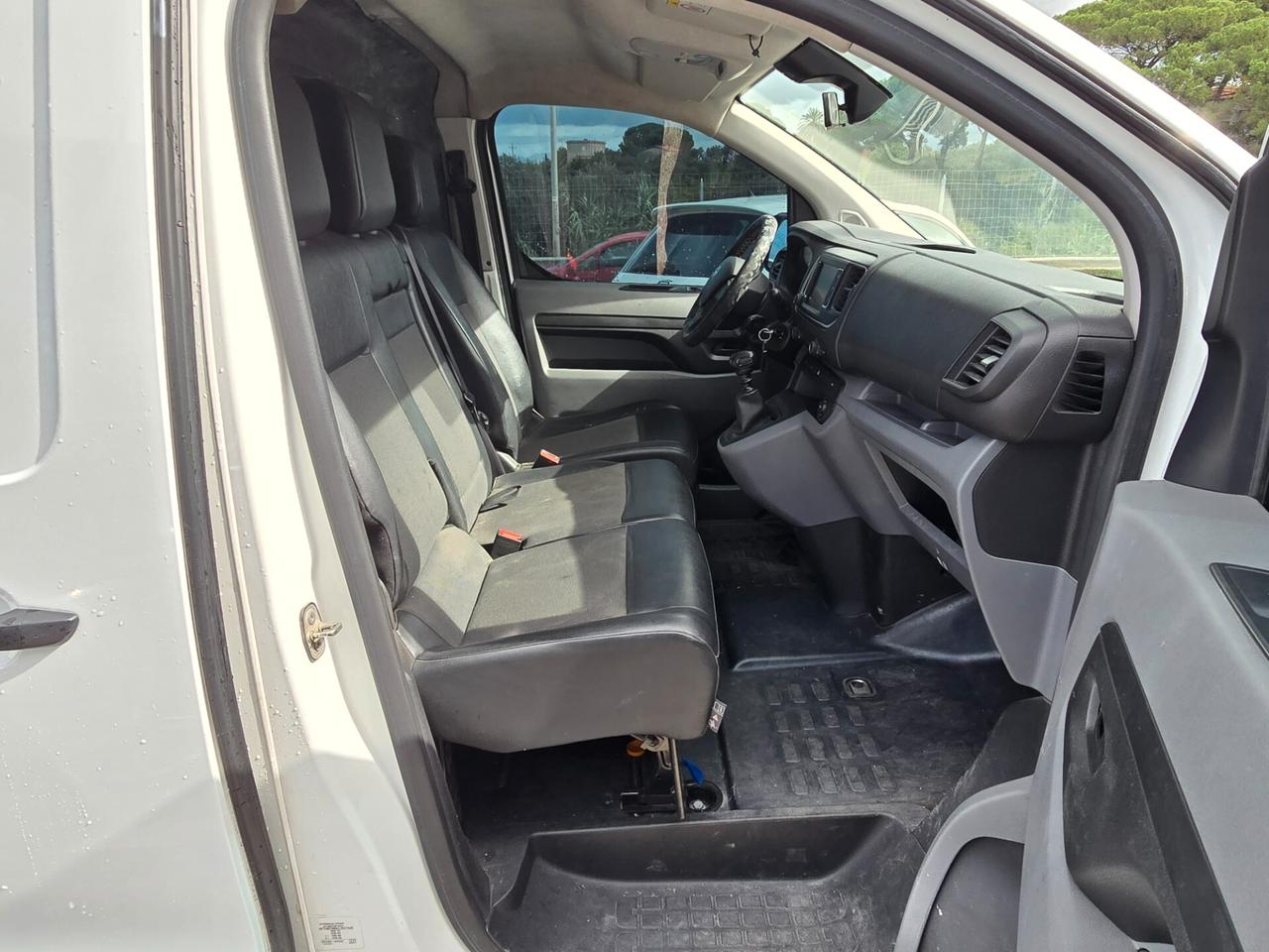 CITROEN JUMPY 1.5 BLUEHDI 3 POSTI 6 MARCE DIESEL (IVA COMPRESA NEL PREZZO INDICATO)