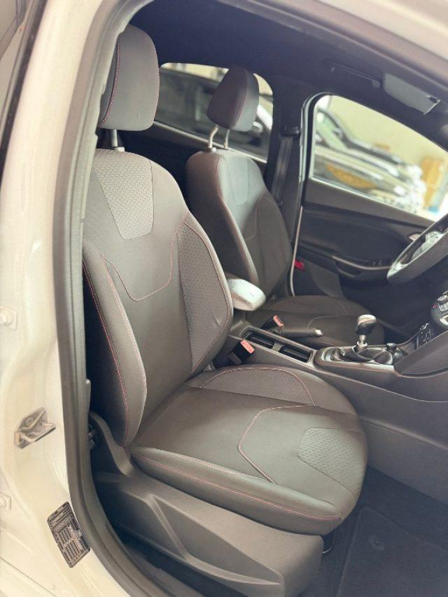 FORD Focus 1.0 EcoBoost 125 CV ST Line //BELL1SS1MA//
