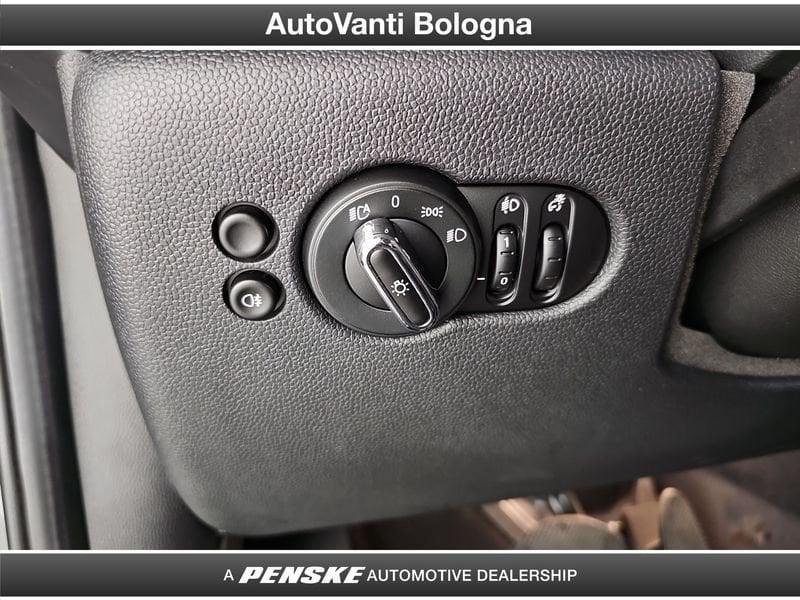 MINI Mini 5 porte Mini 5p 1.5 Cooper Yours auto