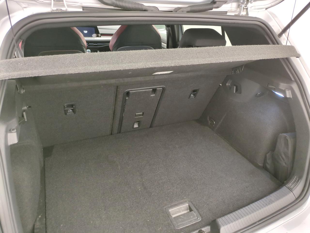 Volkswagen Golf GTI 2.0 TSI DSG