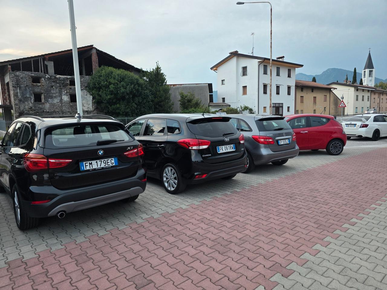 Kia Carens 1.7D catena perfetta e garantita 12M