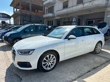 Audi A4 Avant 40 TDI quattro S tronic