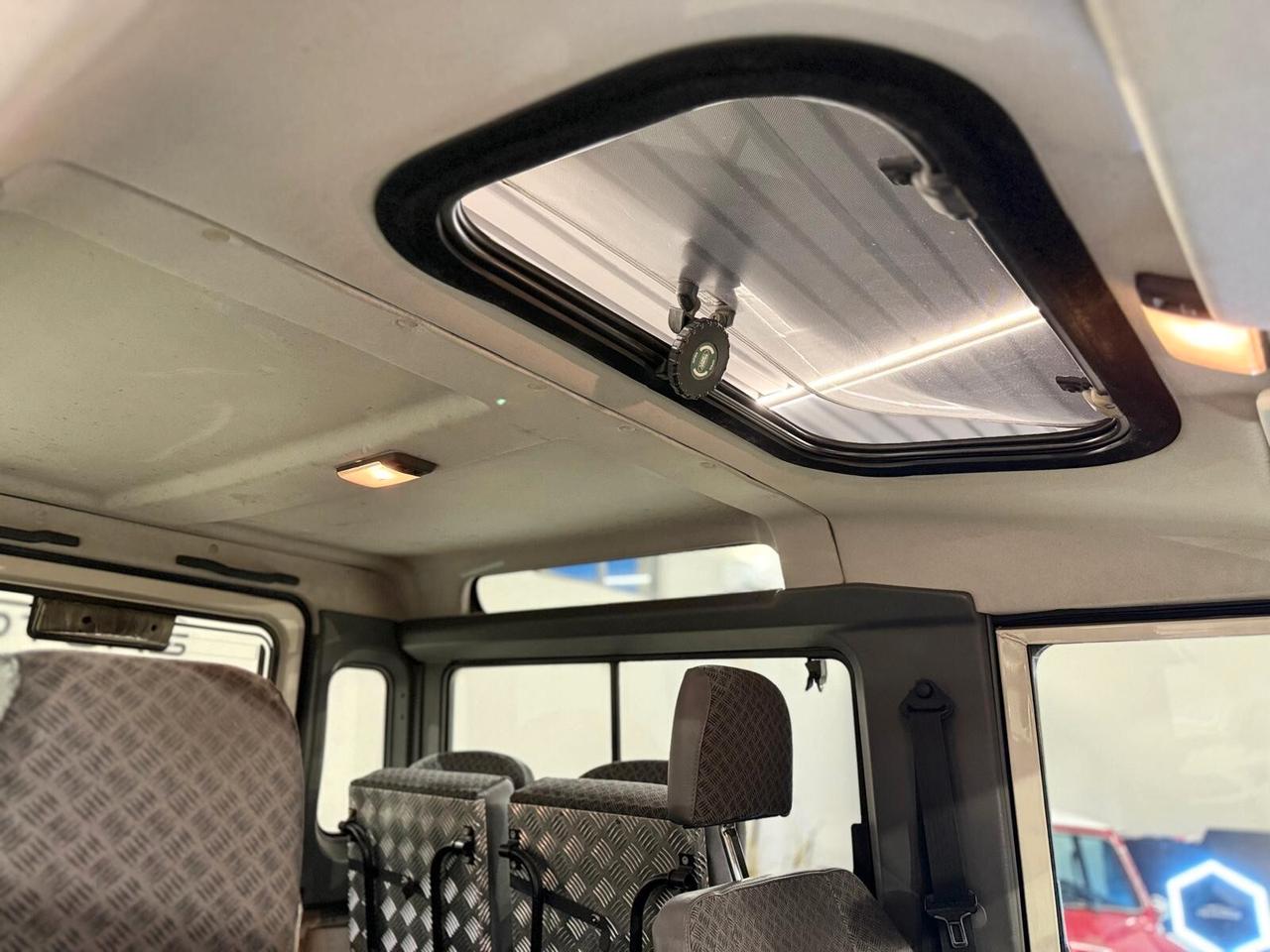 Land Rover Defender 90 2.5 Td5 Station Wagon S