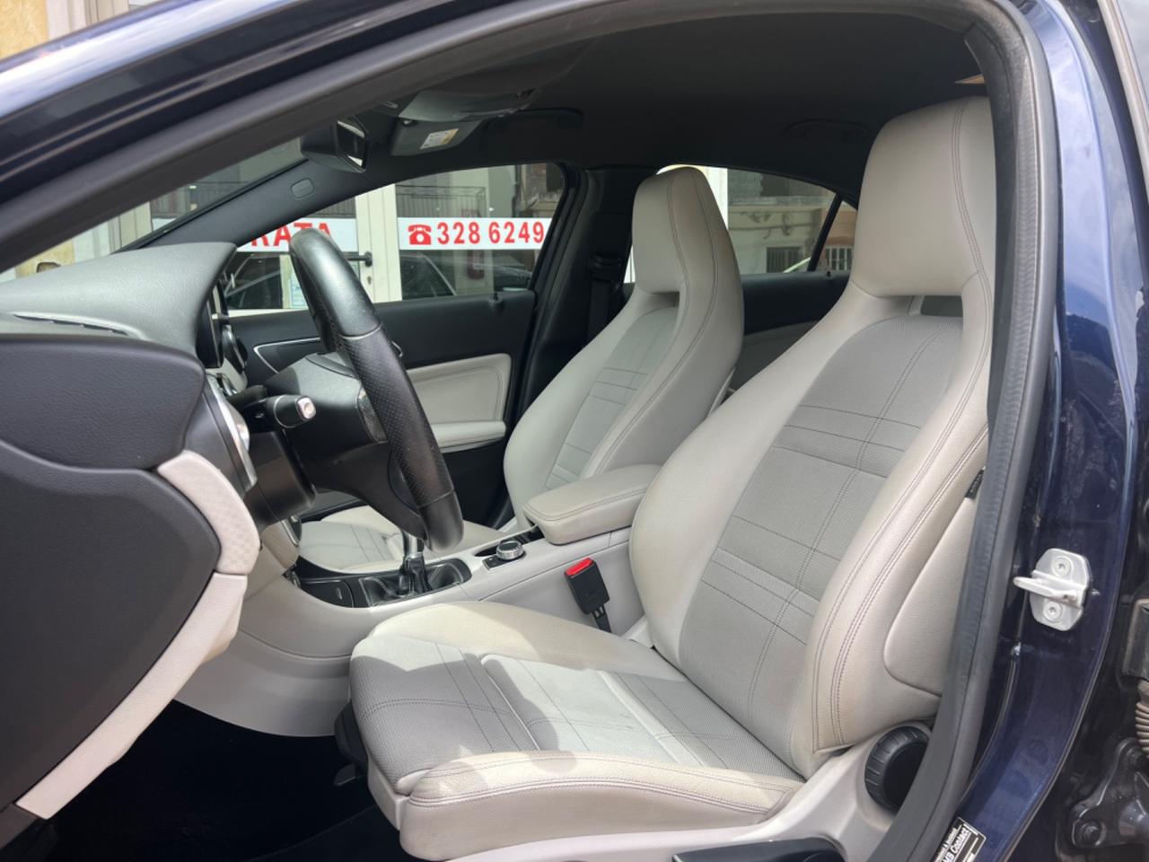 Mercedes-benz A 180 d Premium