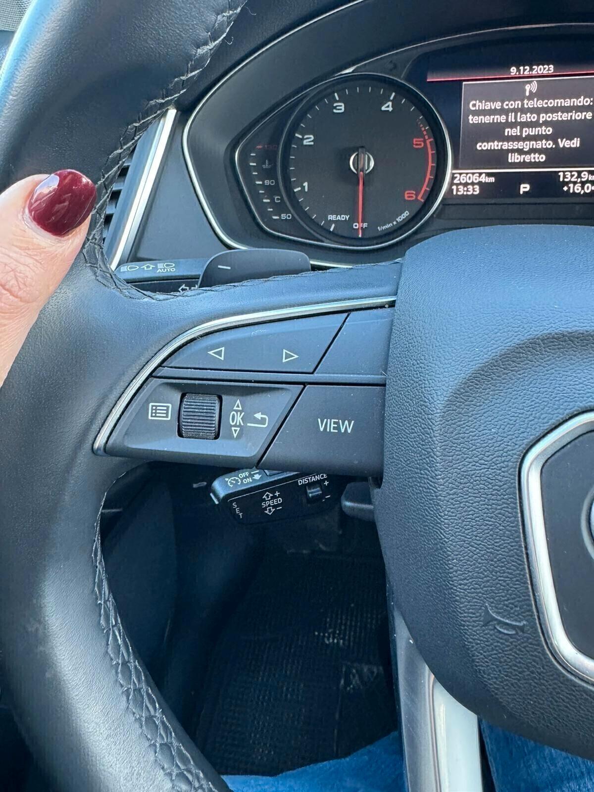 Audi Q5 30 TDI S tronic Business Sport 30.000KM