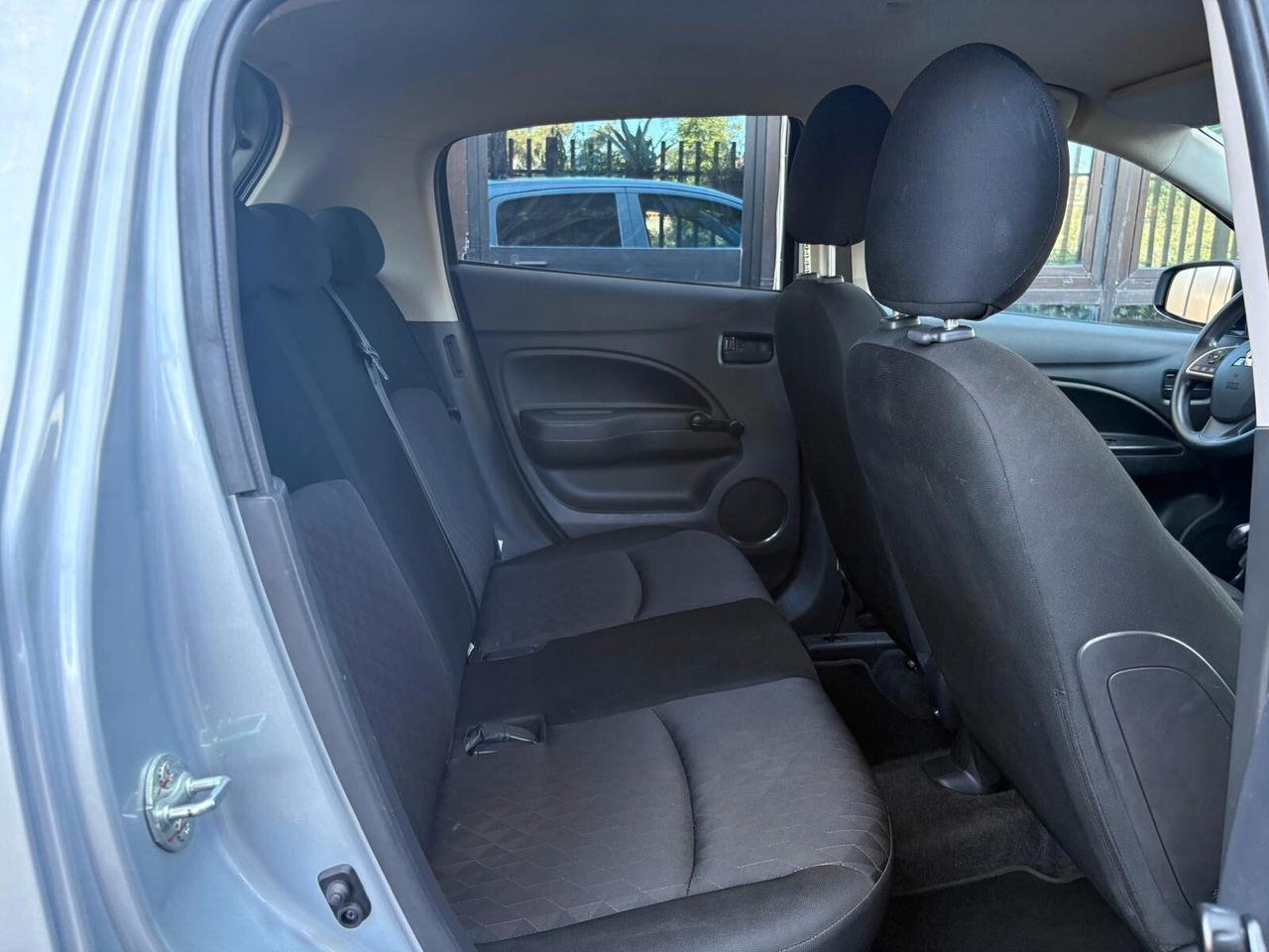 Mitsubishi Space Star 1.2 Intense SDA