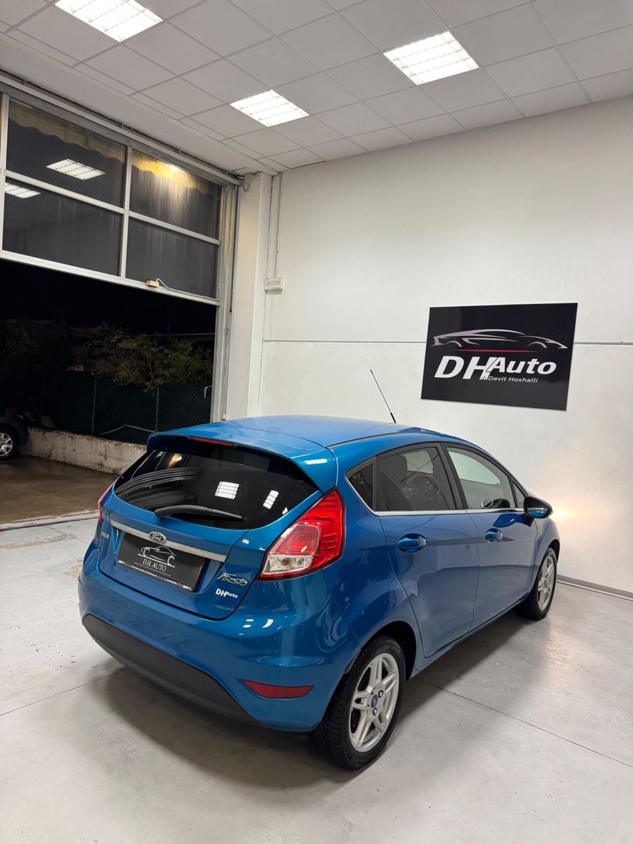 Ford Fiesta 1.0 80CV 5 porte Titanium