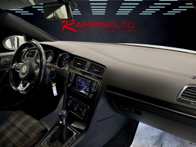 VOLKSWAGEN Golf GTI 2.0 TSI 220 Cv Pronta Consegna