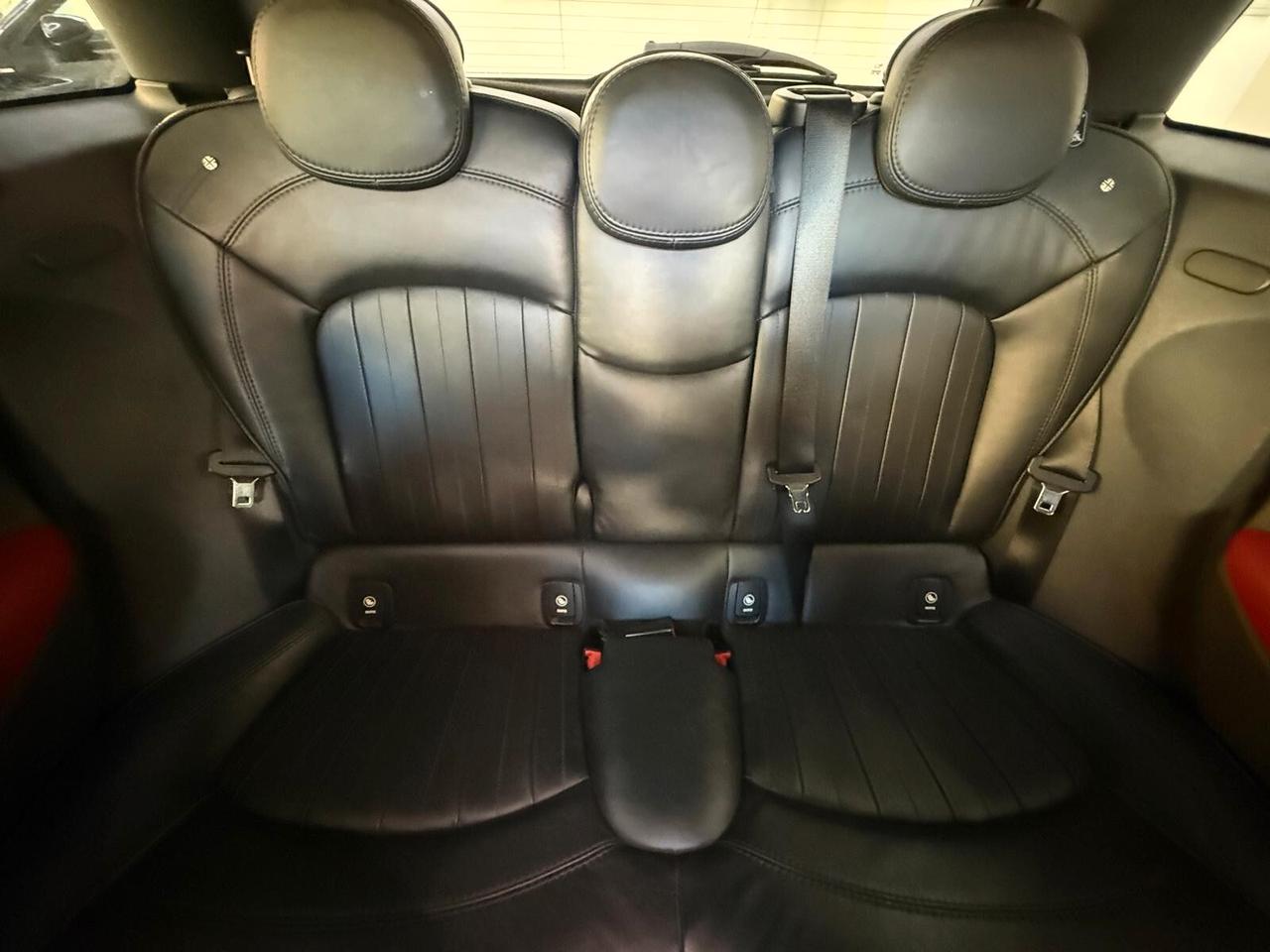 Mini Mini 2.0 Cooper SD Allestimento Jhon Cooper Works 5 porte TETTO