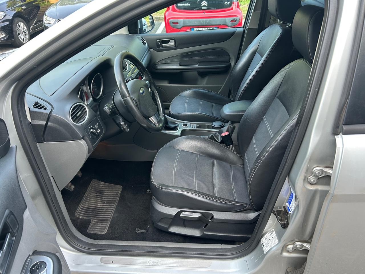 Ford Focus 1.6 TDCi (90CV) SW Tit.*Neo patentati *