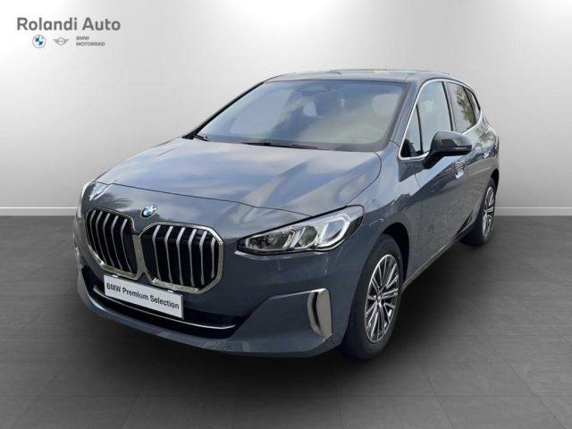 BMW 220 i Active Tourer mhev 48V Luxury auto