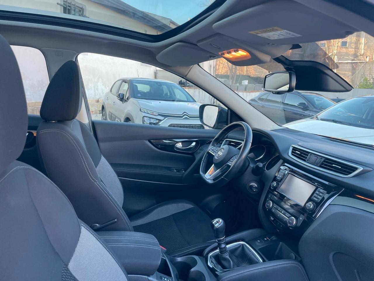 Nissan Qashqai 1.2 N-Connecta 116 cv - 2017