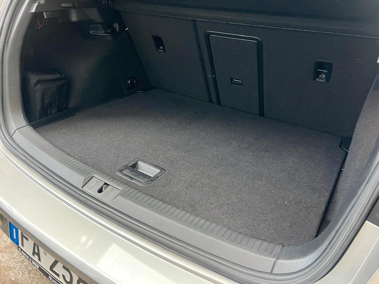 VW GOLF 1.4 TGI 5p. HIGHLINE BLUEMOTION METANO