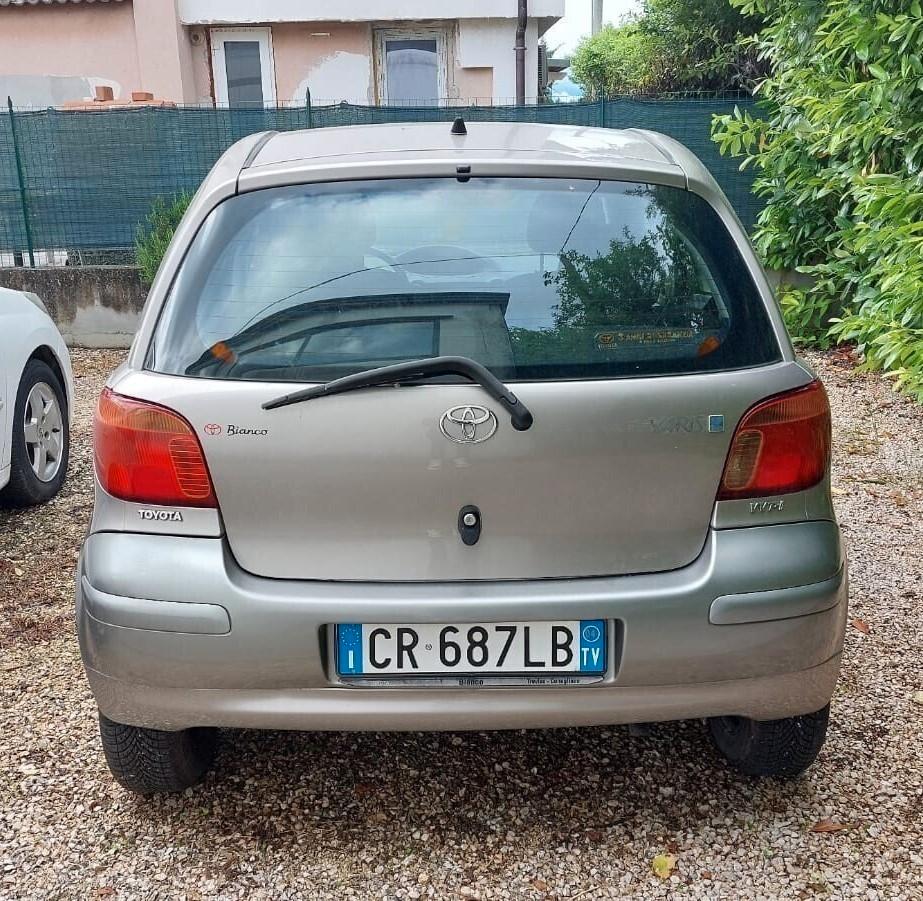 Toyota Yaris 1.0 Neopatentati