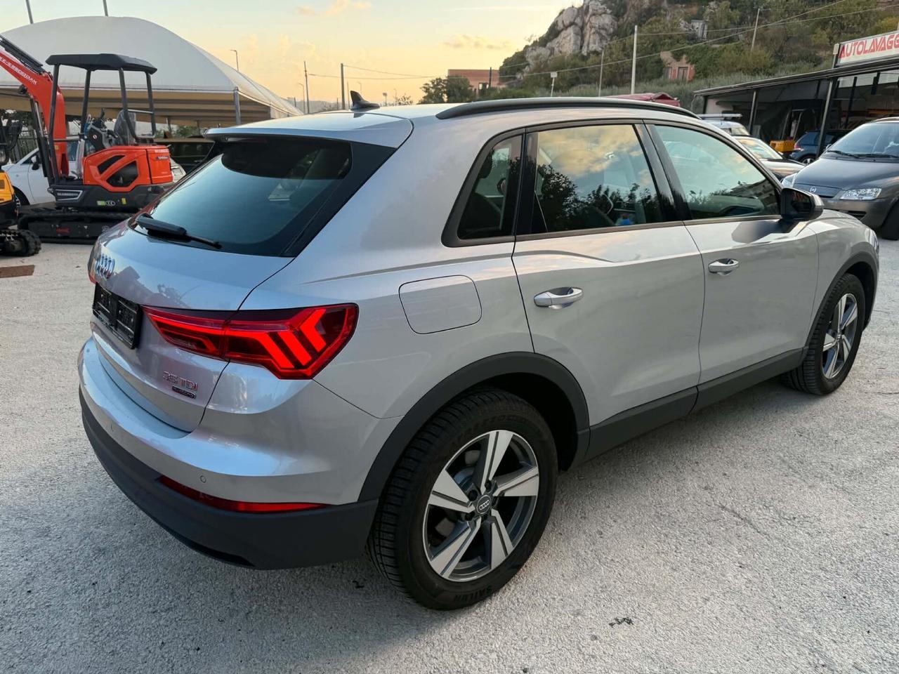 Audi Q3 35 TDI S tronic Business Advanced FULL OPTIONAL