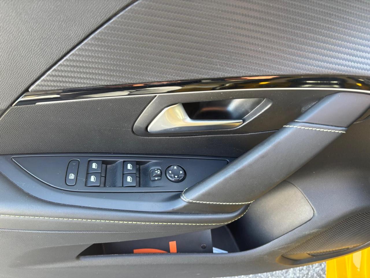 Peugeot 208 PureTech 100 Stop&Start EAT8 5 porte GT Line