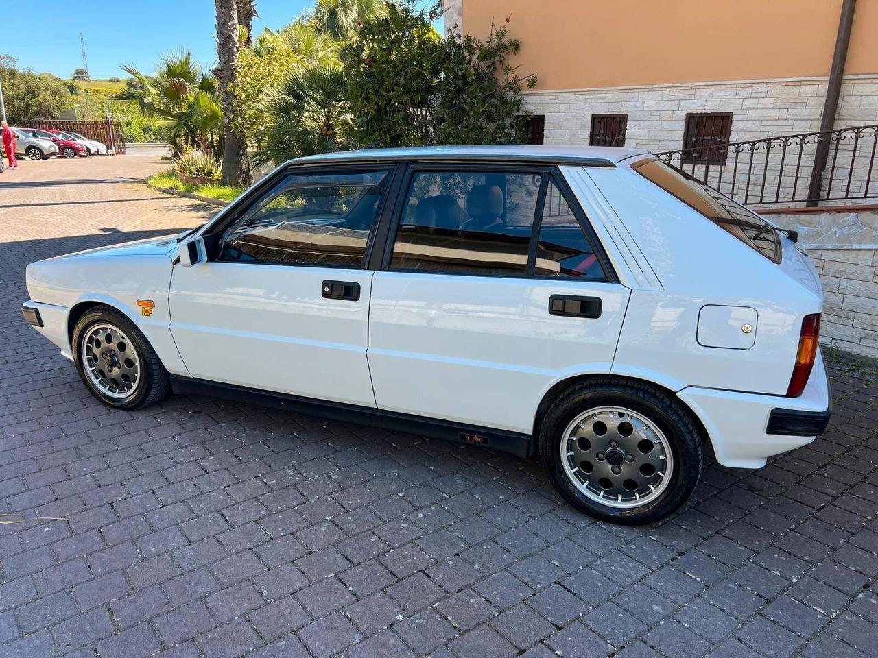 Lancia Delta 1.6 I.E. TURBO HF