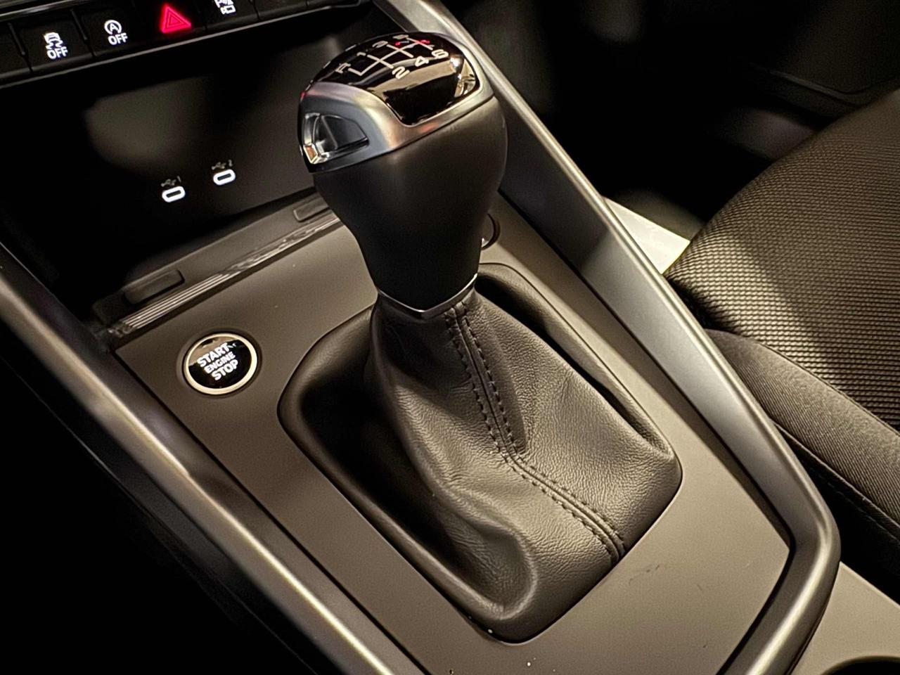 Audi A3 SPB 30 TDI Business Advanced