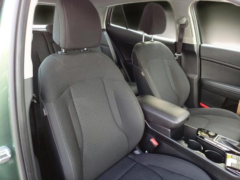 KIA SPORTAGE 1.6 CRDI MHEV BUSINESS 2WD DCT SUV