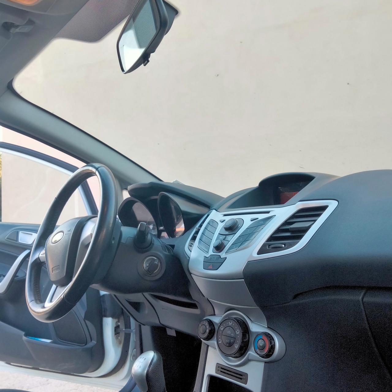 Ford Fiesta 1.2 60CV 5p. Tit.