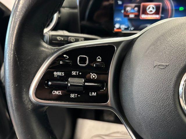 MERCEDES-BENZ A 180 d Executive Full Optional