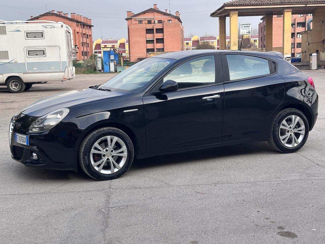 Alfa Romeo Giulietta 1.6 JTDm-2 105 CV Exclusive