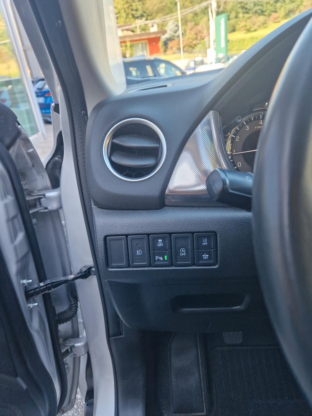 Suzuki Vitara 1.4 Hybrid Top