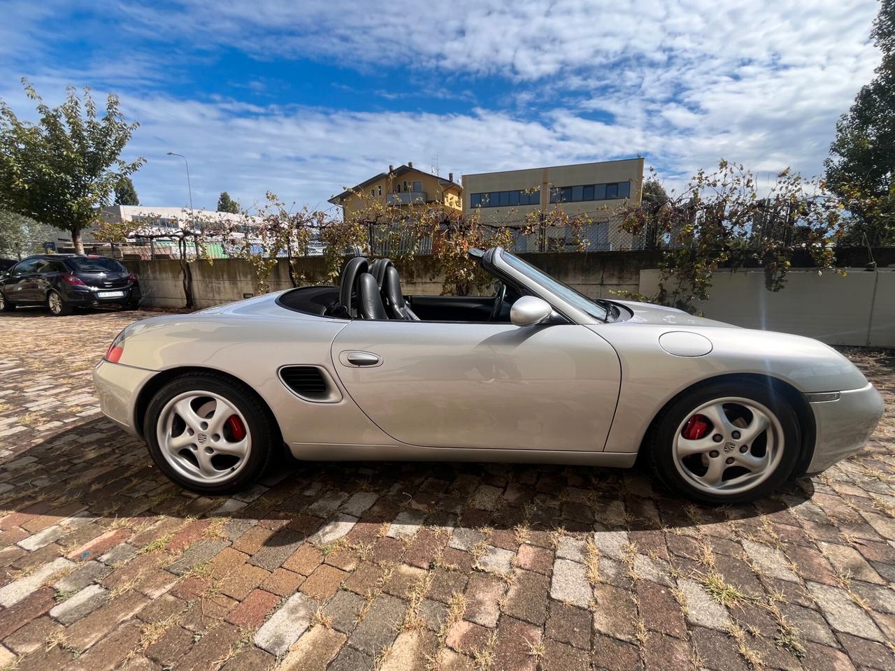 Porsche Boxster 2.5i 24V cat