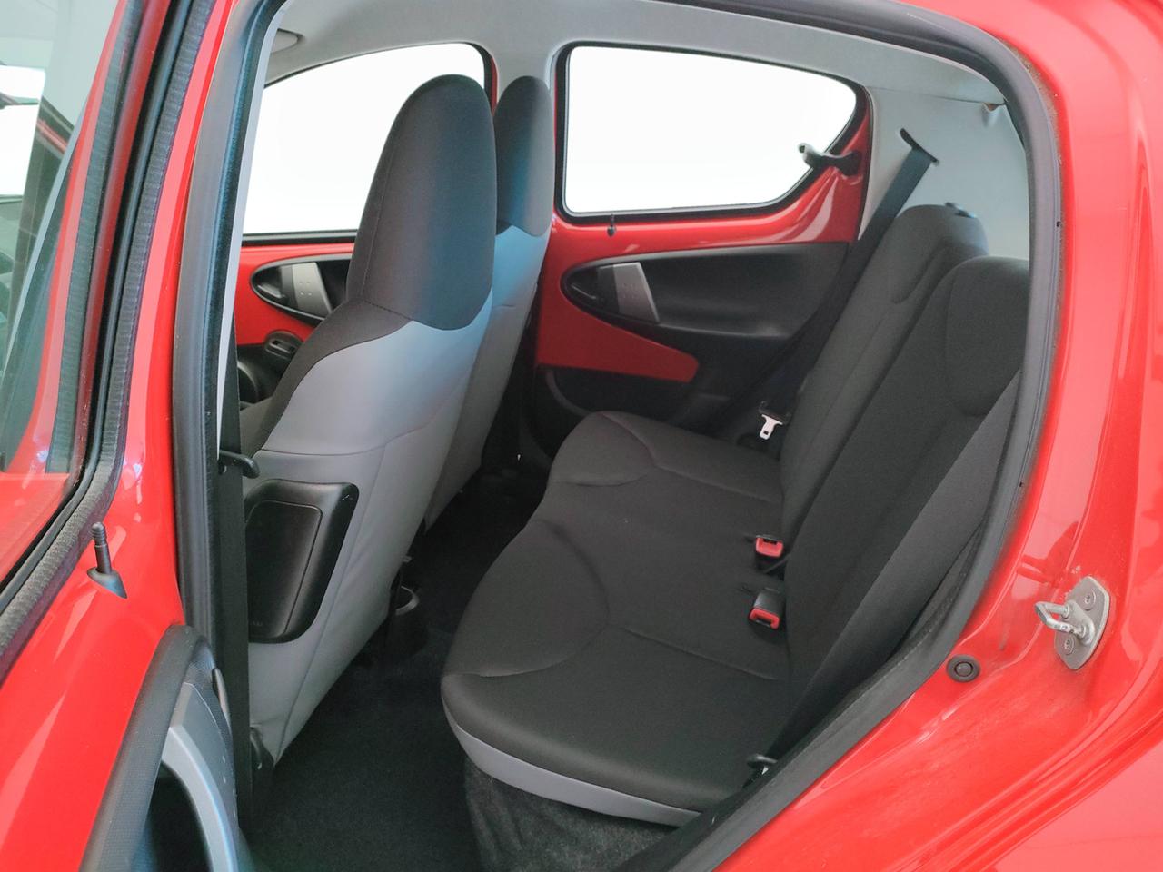 TOYOTA Aygo I 2012 - Aygo 5p 1.0 Active connect my14