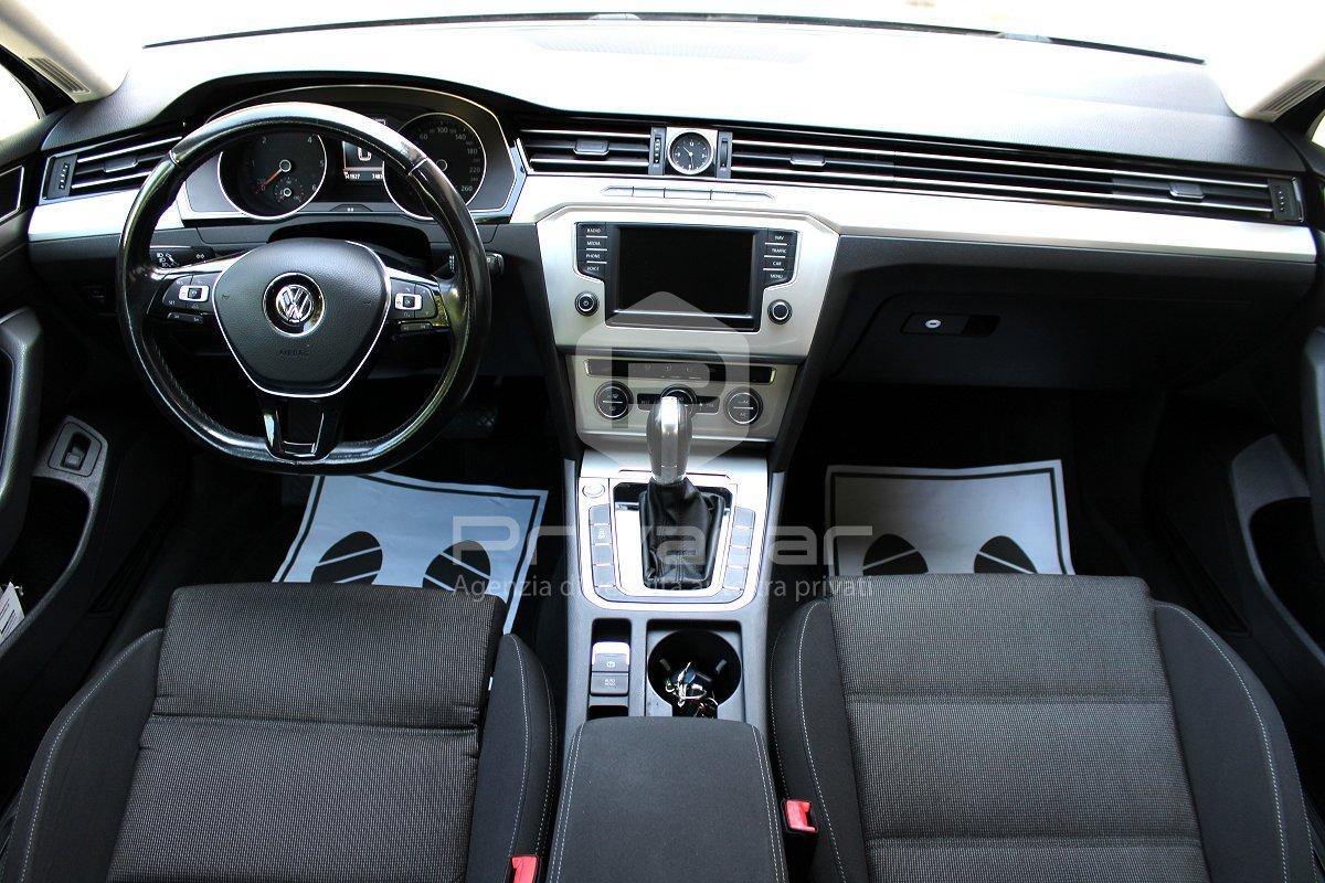 VOLKSWAGEN Passat Variant 2.0 TDI DSG Business BlueMotion Tech
