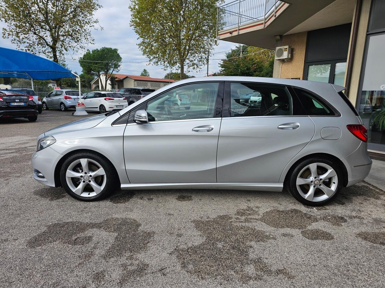 Mercedes-benz B200 - 2015 - Neopatentati