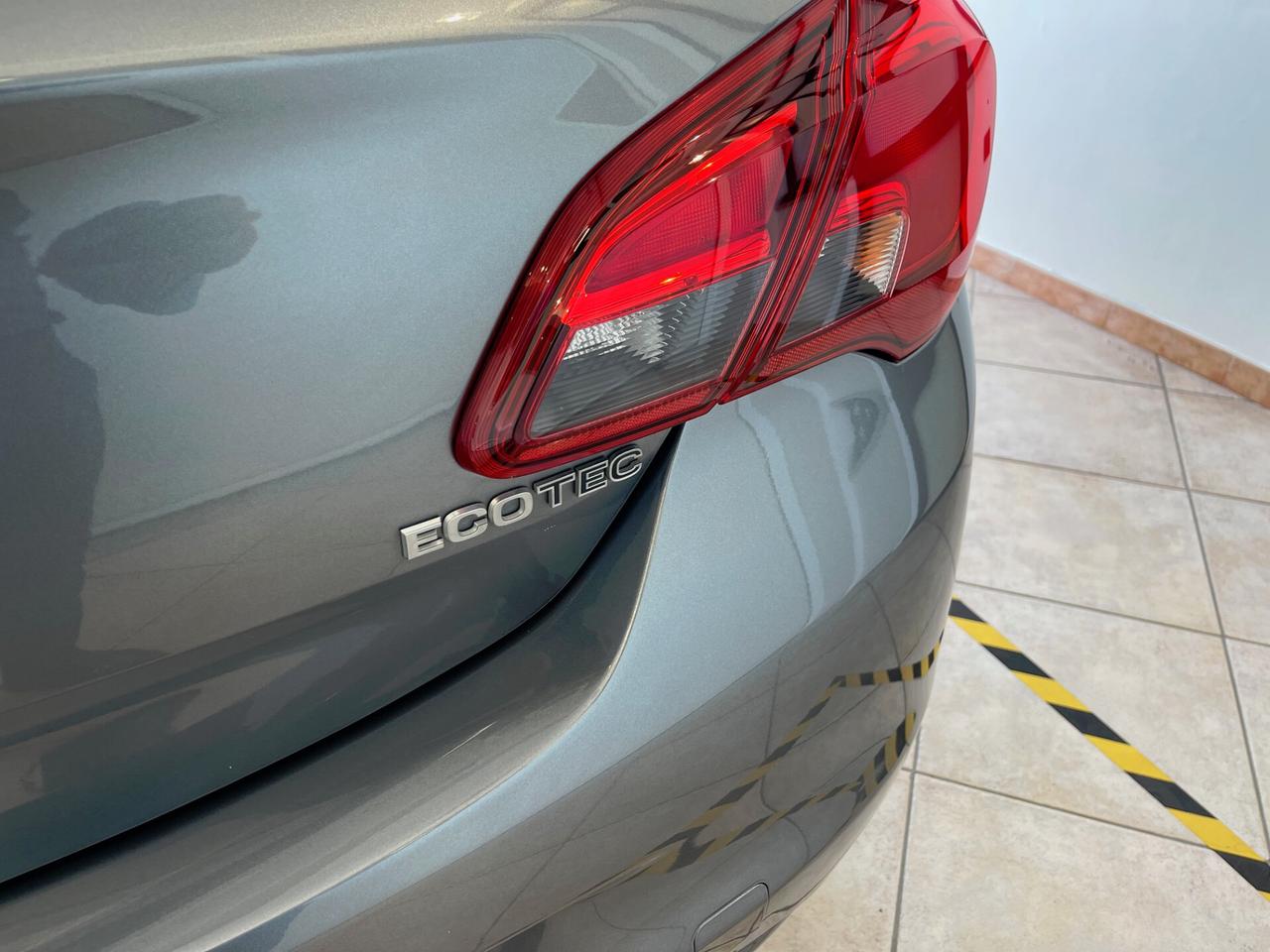 Opel Corsa 1.4 90CV GPL Tech 5 porte Advance