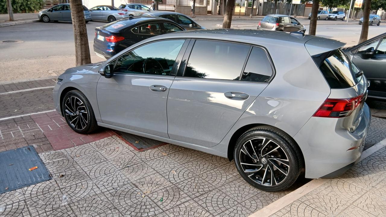 Volkswagen Golf 2.0 TDI SCR Style