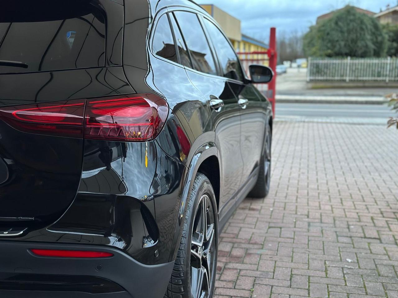 Mercedes-Benz GLA 200 D AMG Line Premium Plu #9169