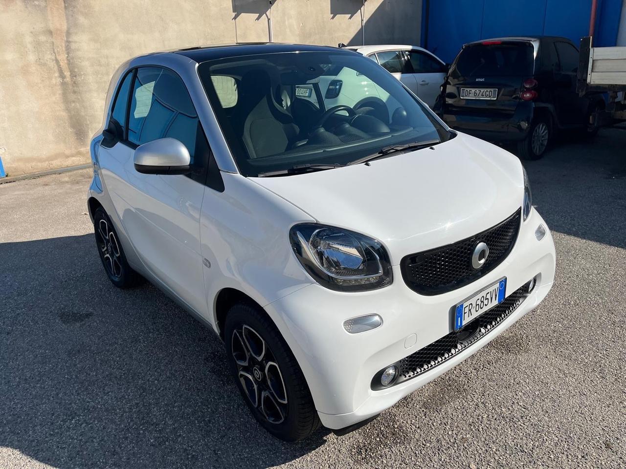 Smart for two 1.0/ 70cv- autom-km 60000-2018
