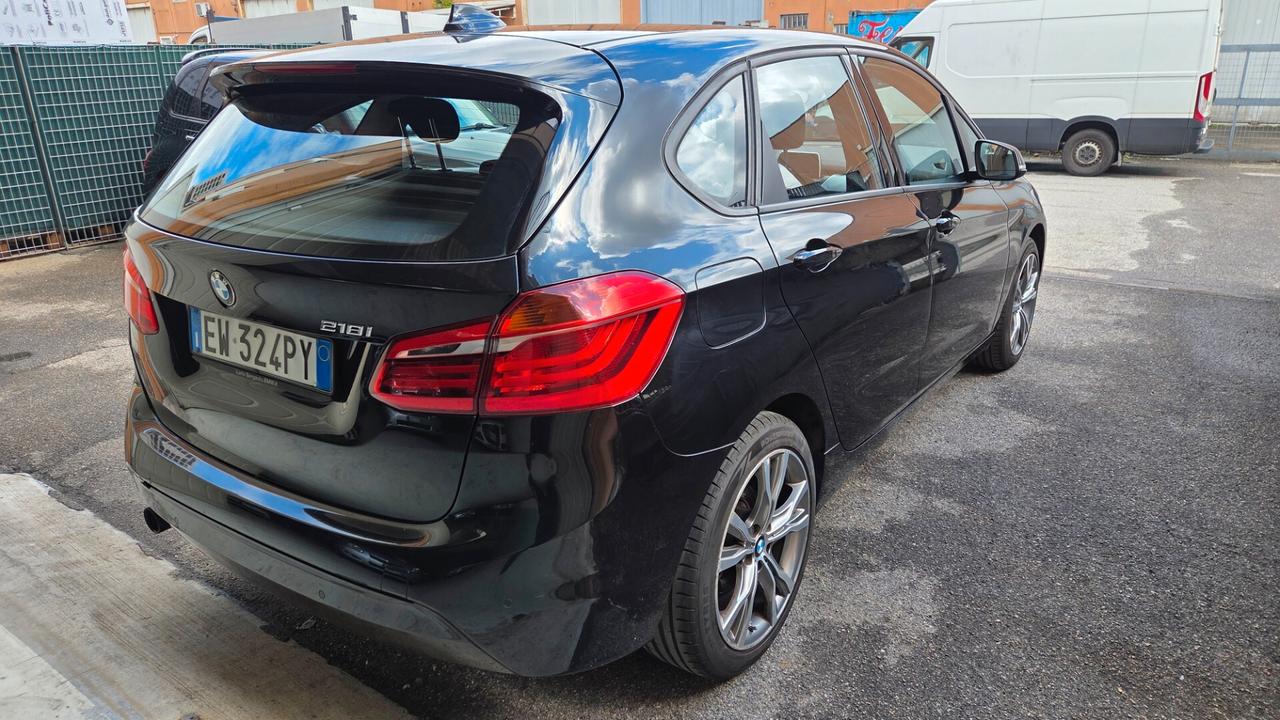 Bmw 2er Active Tourer 218i Luxury