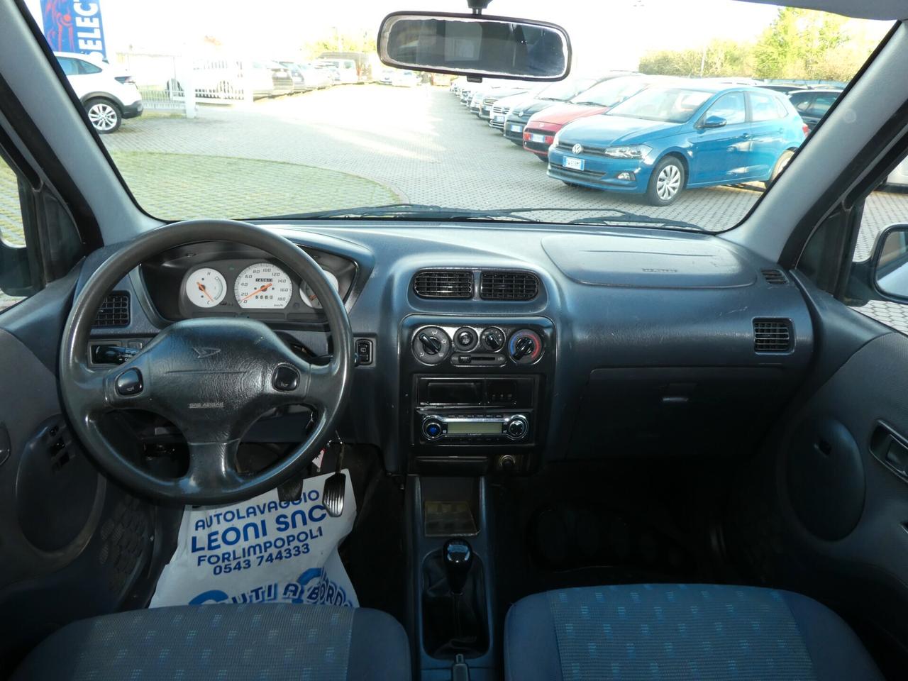 Daihatsu Terios 1.3i 16V cat 4WD SX OK NEOPATENTATI