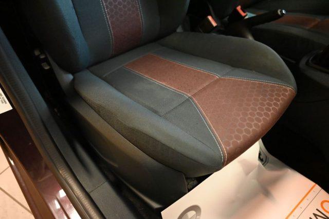 FORD Fiesta 1.4 TITANIUM 5PORTE BZ-GPL CLIMA SERVO ABD CD FULL