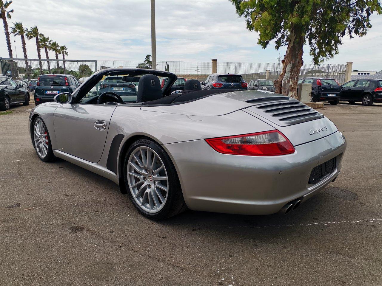 Porsche 911 Cabrio 3.8 Carrera S