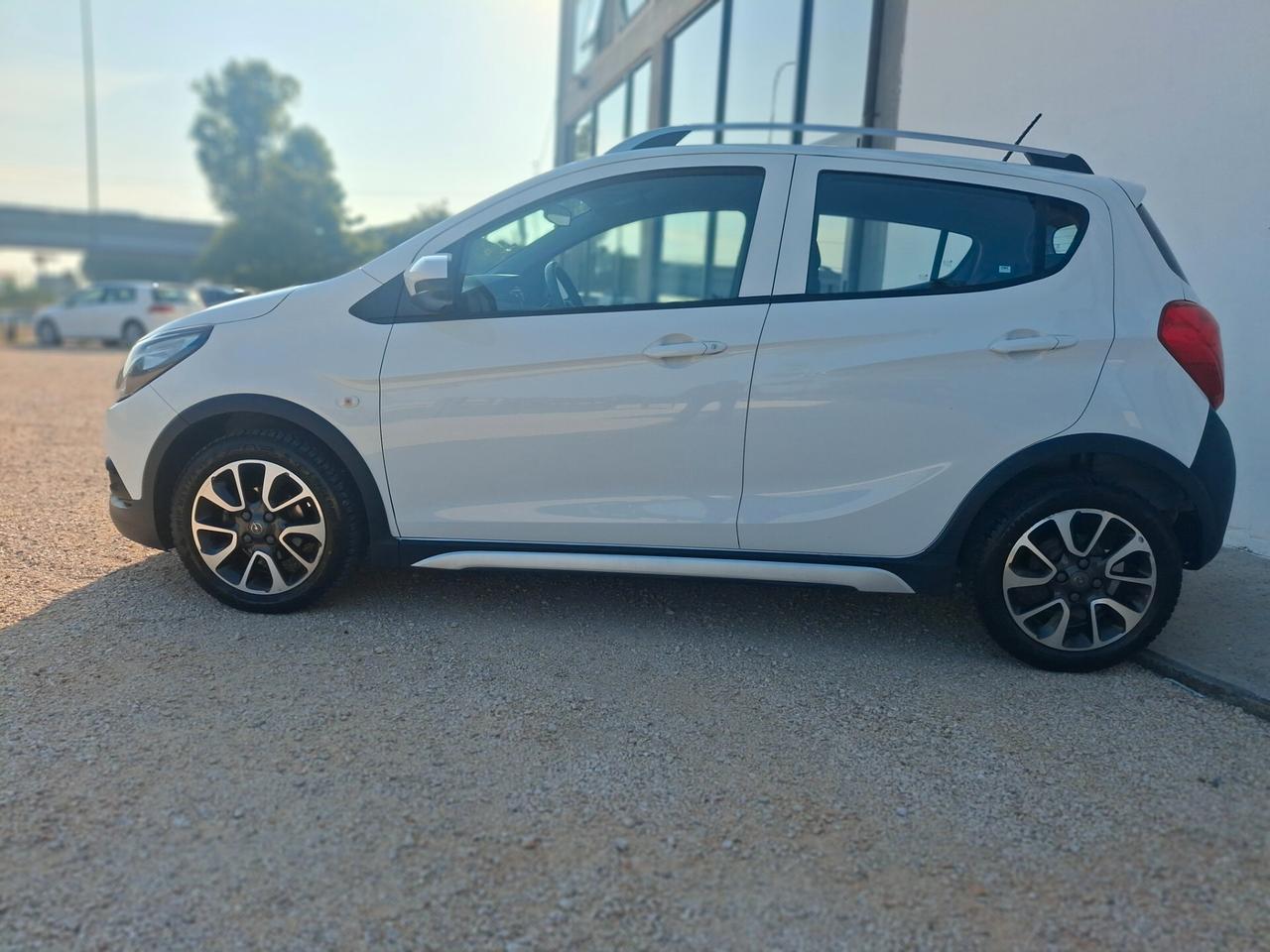 Opel Karl Rocks 1.0 GPL