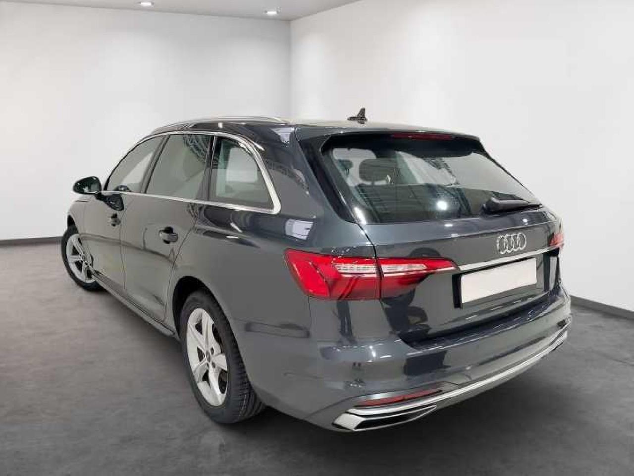 Audi A4 Avant 35 2.0 tdi mhev Business Advanced 163cv s-tronic