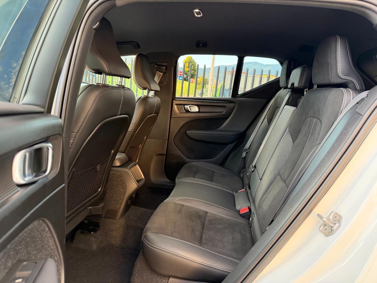Volvo XC40 D3 R-design