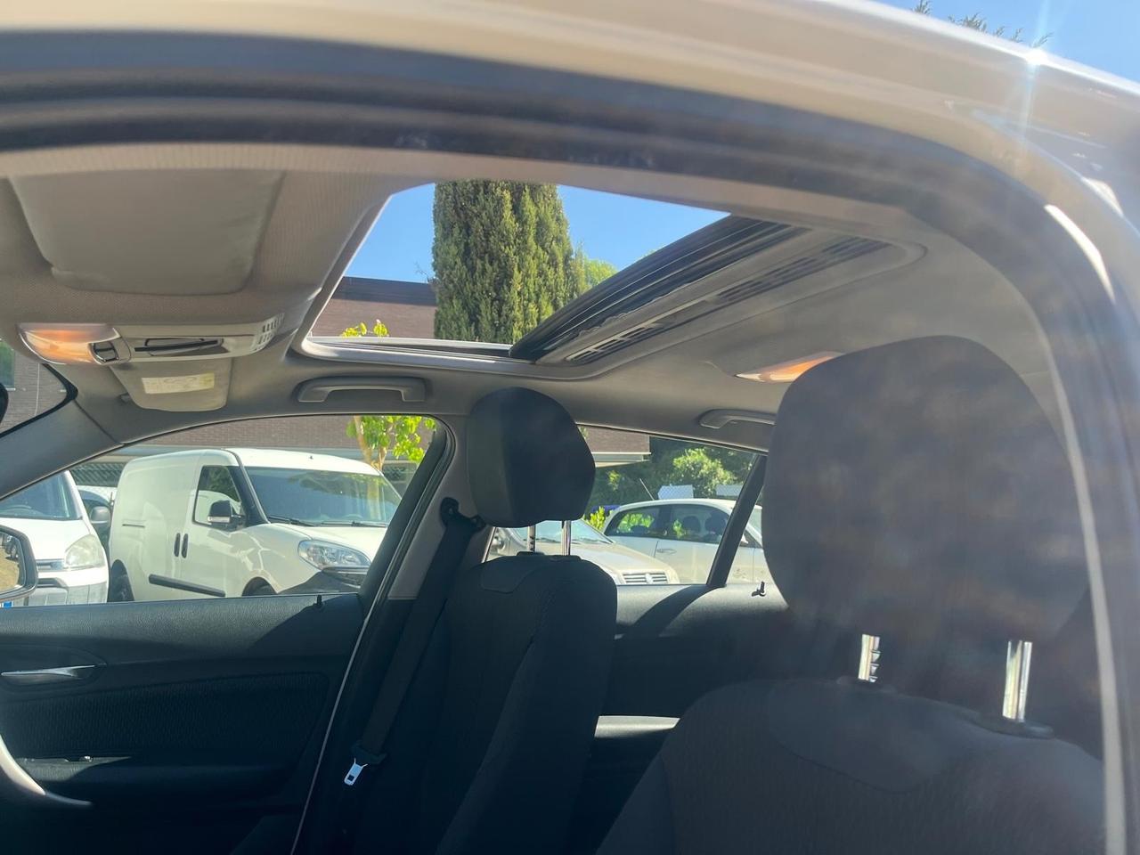 Bmw 118 2.0 Diesel - Tettuccio Apribile