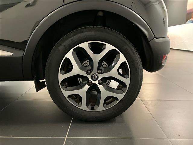 RENAULT Captur 0.9 TCe 90cv Intens E6