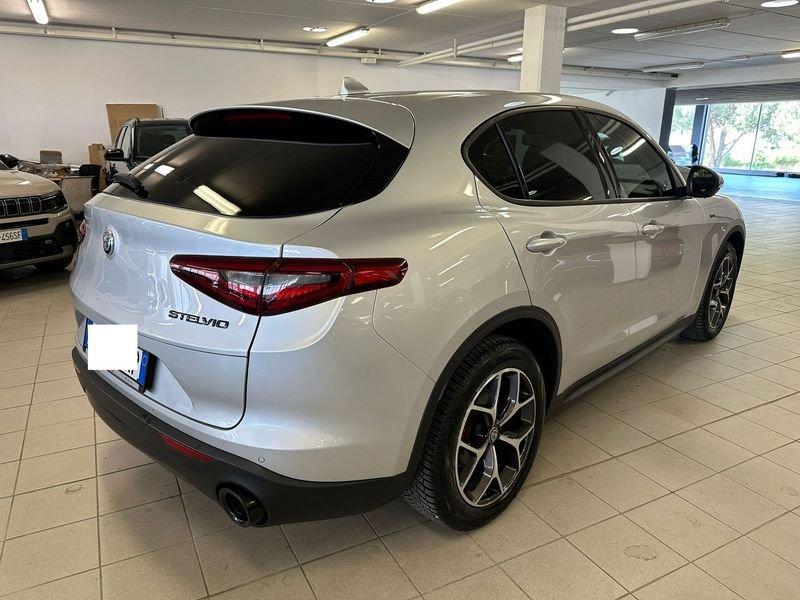 Alfa Romeo Stelvio 2.2 Turbodiesel 190 CV AT8 Q4 Sprint