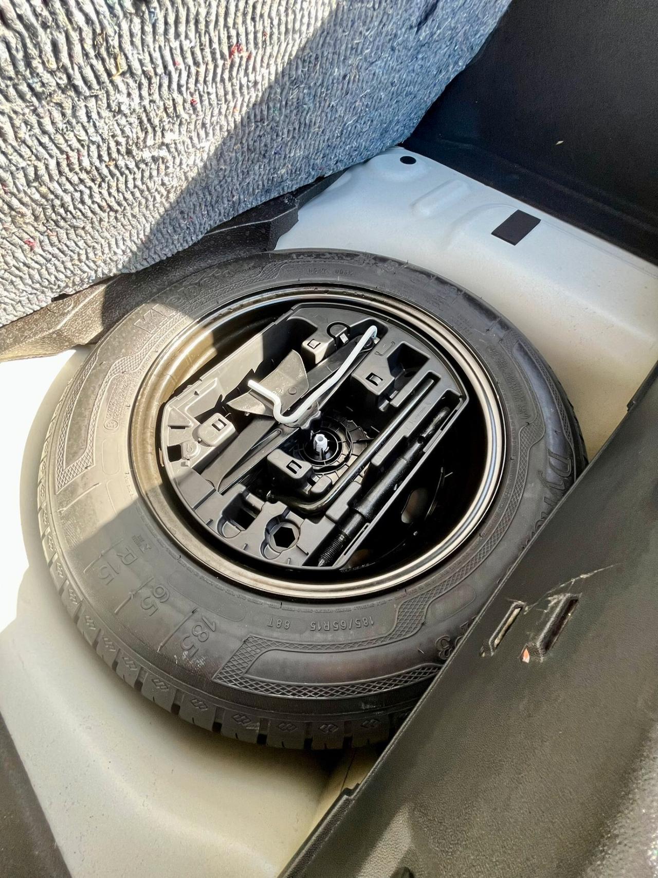 Citroen C3 PureTech 82 S&S Elle