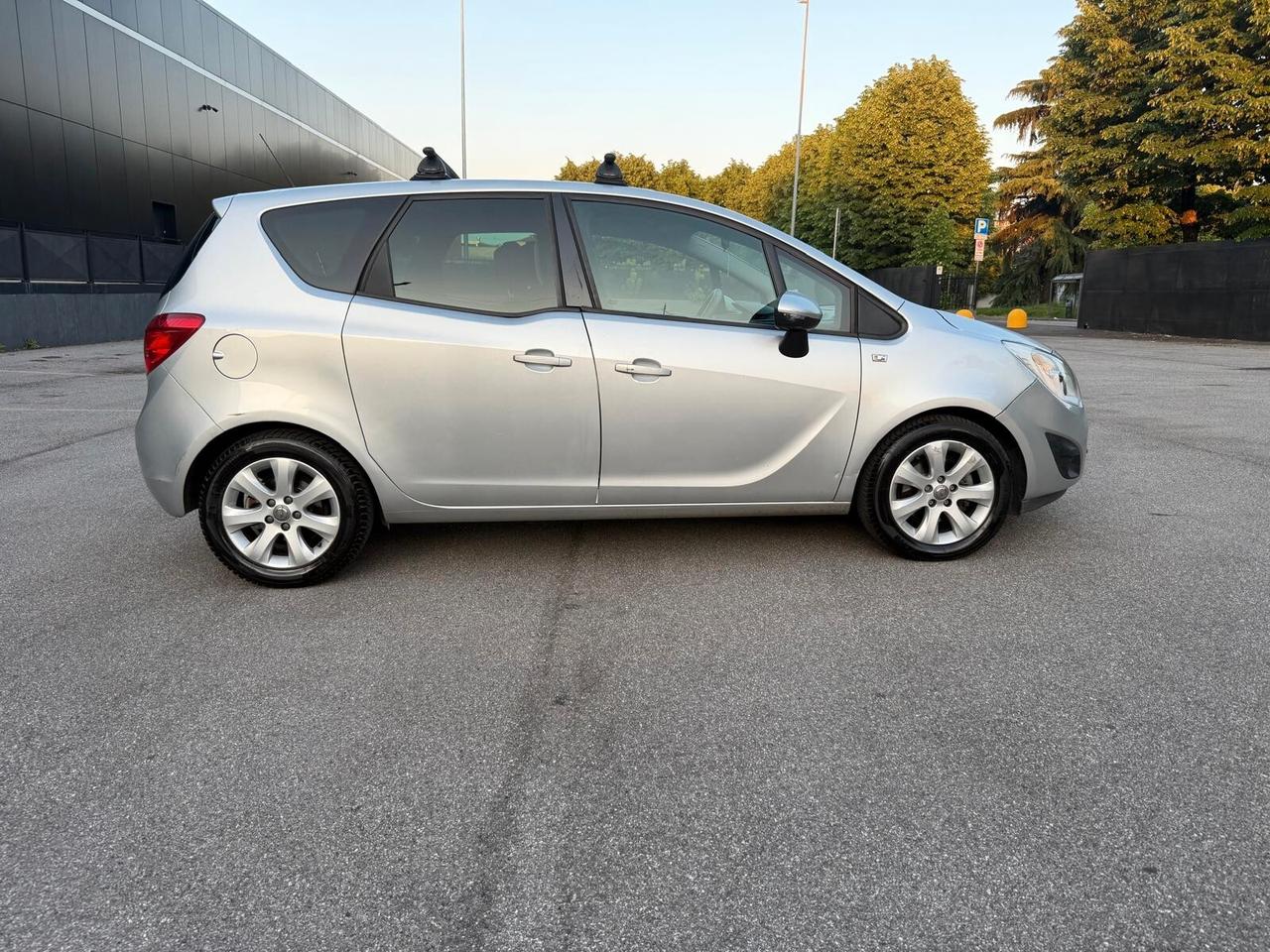 Opel Meriva 1.4 100CV Cosmo