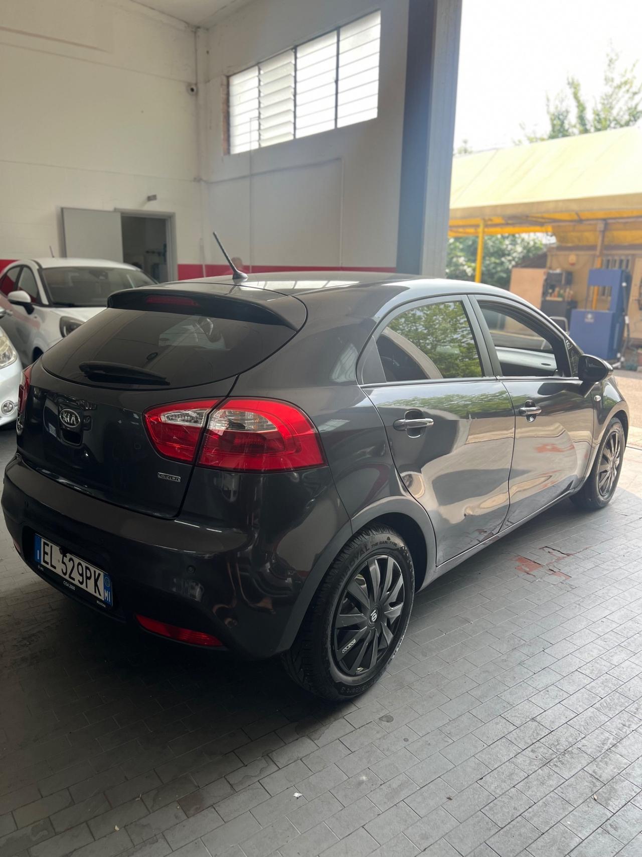 Kia Rio 1.4 CRDi WGT 5p. EX PLUS